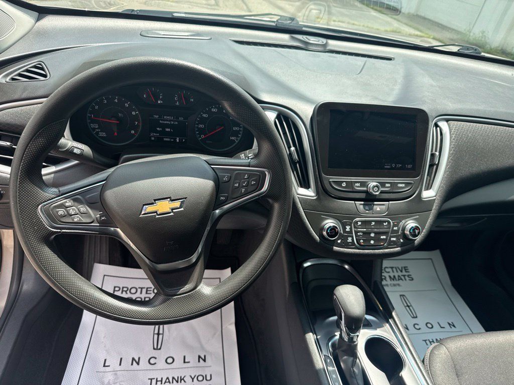 Used 2024 Chevrolet Malibu LT FWD image 19
