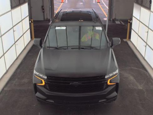 Used 2024 Chevrolet Tahoe RST w/ Luxury Package AWD/4WD image 2