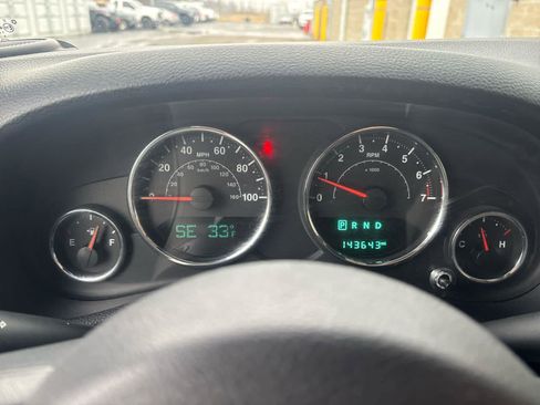 Used 2015 Jeep Wrangler Rubicon w/ Dual Top Group image 11