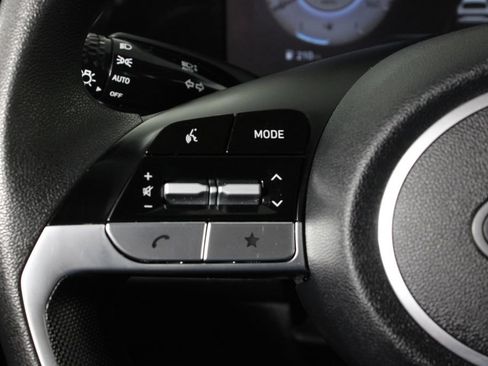 Certified 2024 Hyundai Elantra SEL FWD image 26