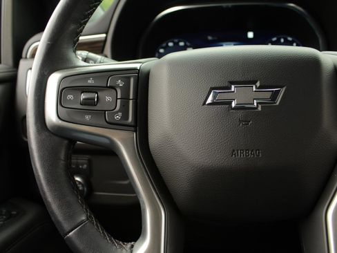 Used 2022 Chevrolet Tahoe Z71 w/ Luxury Package image 28