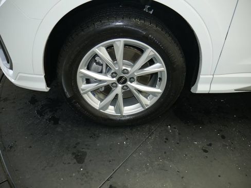 Certified 2023 Audi Q3 2.0T Premium Plus AWD/4WD image 18