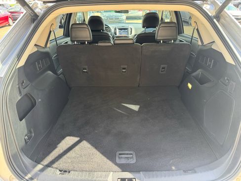 Used 2017 Ford Edge Titanium w/ Technology Package image 9