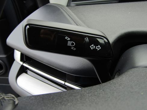 Used 2025 Lincoln Navigator Reserve AWD/4WD image 27