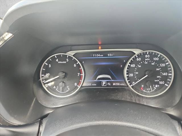Used 2025 Nissan Sentra SV w/ All-Weather Package FWD image 11