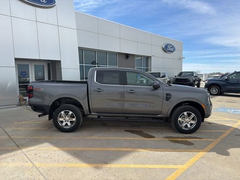 New 2026 Ford Ranger Lariat w/ FX4 Off-Road Package image 10