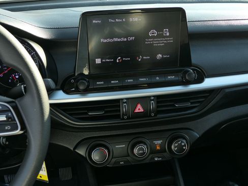 Used 2023 Kia Forte LXS image 24