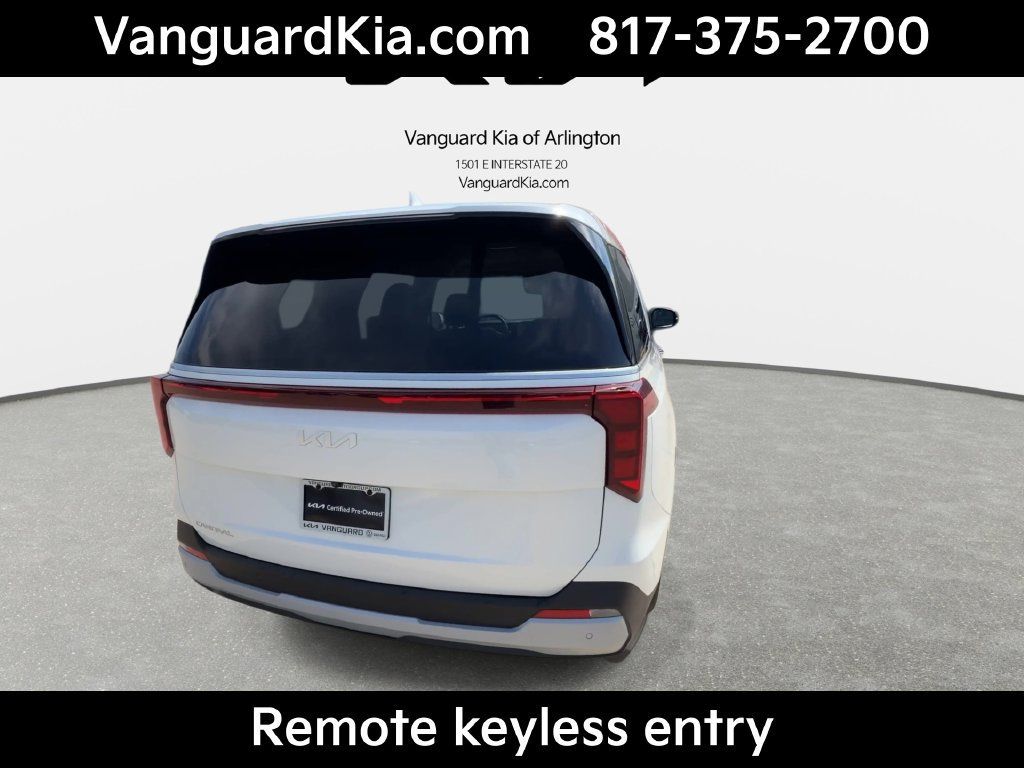 Certified 2026 Kia Carnival FWD image 8
