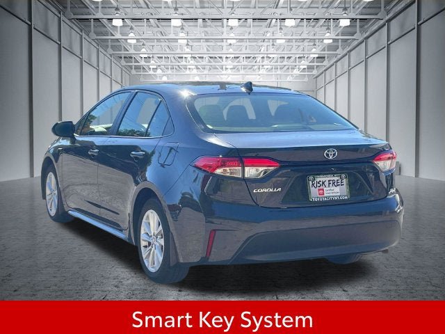 Certified 2025 Toyota Corolla LE w/ LE Premium Package FWD image 10