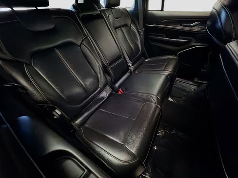 Used 2024 Jeep Grand Cherokee Limited 4xe AWD/4WD image 14