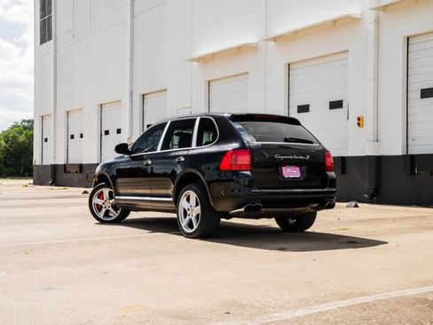 Used 2006 Porsche Cayenne Turbo S AWD/4WD image 44