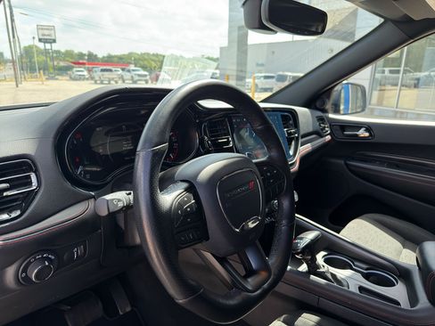 Used 2025 Dodge Durango GT AWD/4WD image 29
