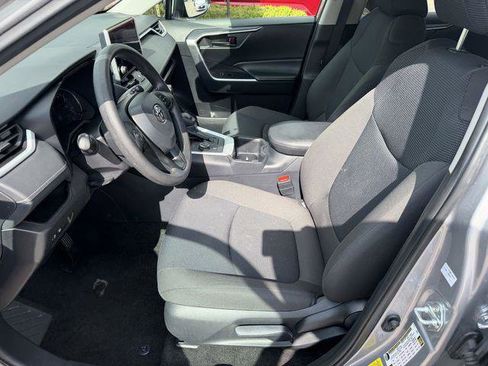 Certified 2025 Toyota RAV4 LE image 19
