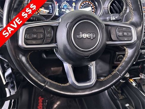 Used 2022 Jeep Gladiator Overland image 11