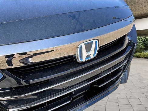 Used 2022 Honda Accord Sport image 27