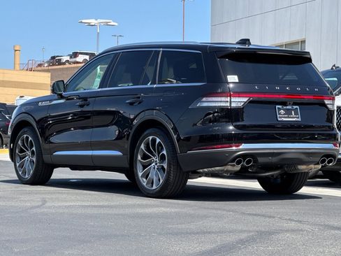 New 2025 Lincoln Aviator Reserve image 5