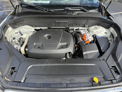 Used 2022 Volvo XC90 T8 Inscription image 20