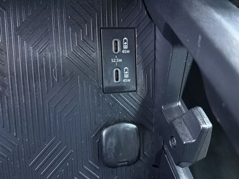 Certified 2025 Toyota Tacoma TRD Sport AWD/4WD image 21