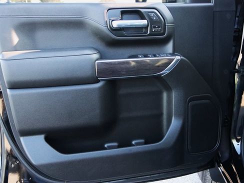 Used 2023 Chevrolet Silverado 3500 LTZ w/ LTZ Convenience Package image 31