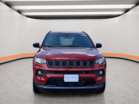 New 2026 Jeep Compass Latitude image 2