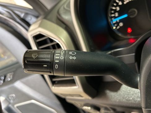 Used 2018 Ford F150 Lariat w/ Equipment Group 502A Luxury image 24