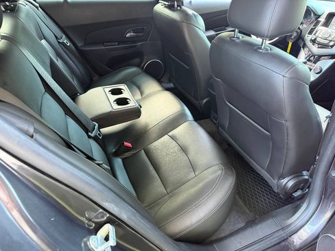 Used 2014 Chevrolet Cruze Diesel w/ Enhanced Safety Package FWD image 22