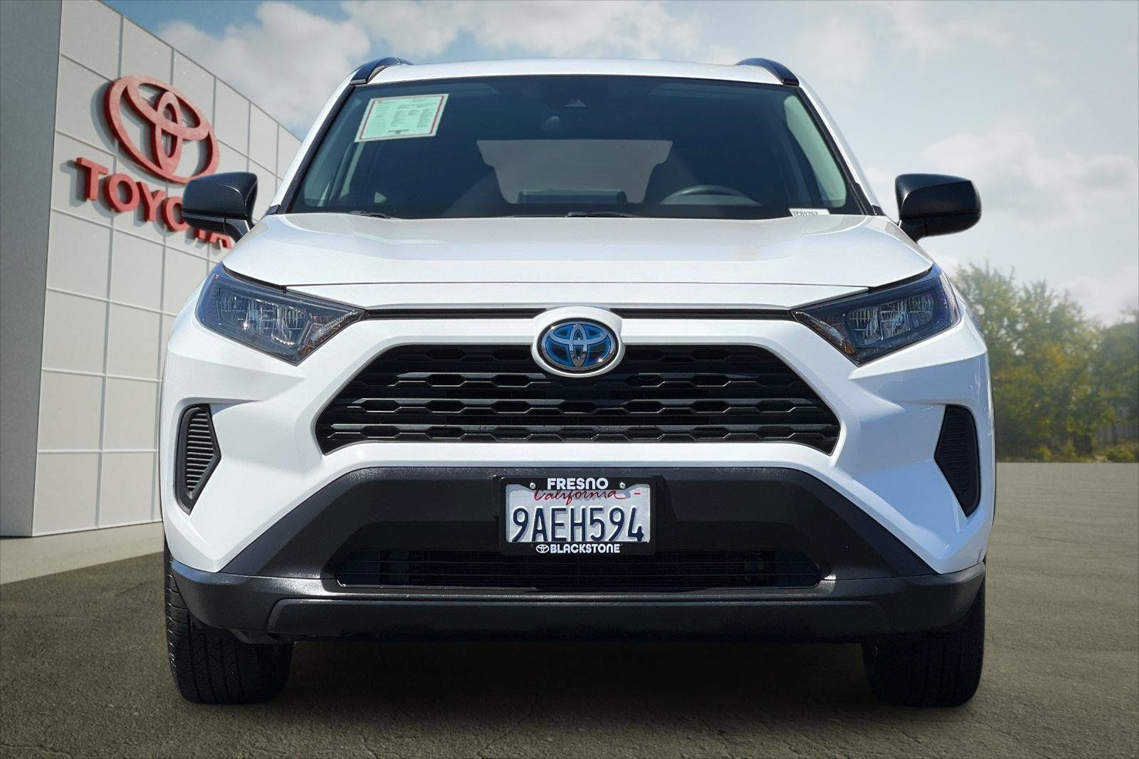 Certified 2021 Toyota RAV4 LE AWD/4WD image 8