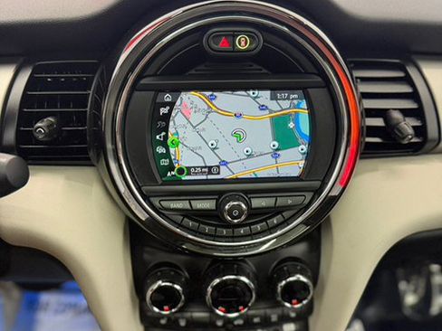 Used 2020 MINI Cooper SE w/ 6.5" Touchscreen Package FWD image 20