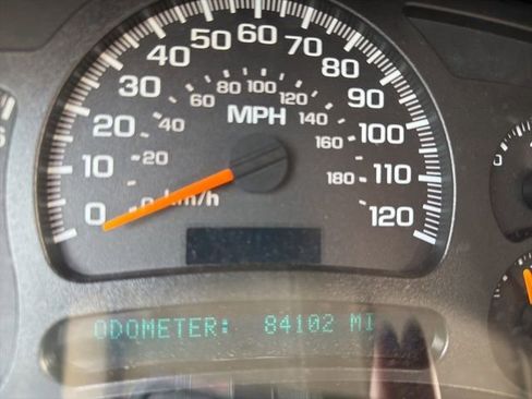 Used 2005 Chevrolet Silverado 1500 W/T image 18