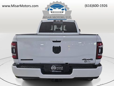 Used 2021 RAM 2500 Big Horn w/ Level 2 Equipment Group AWD/4WD image 7