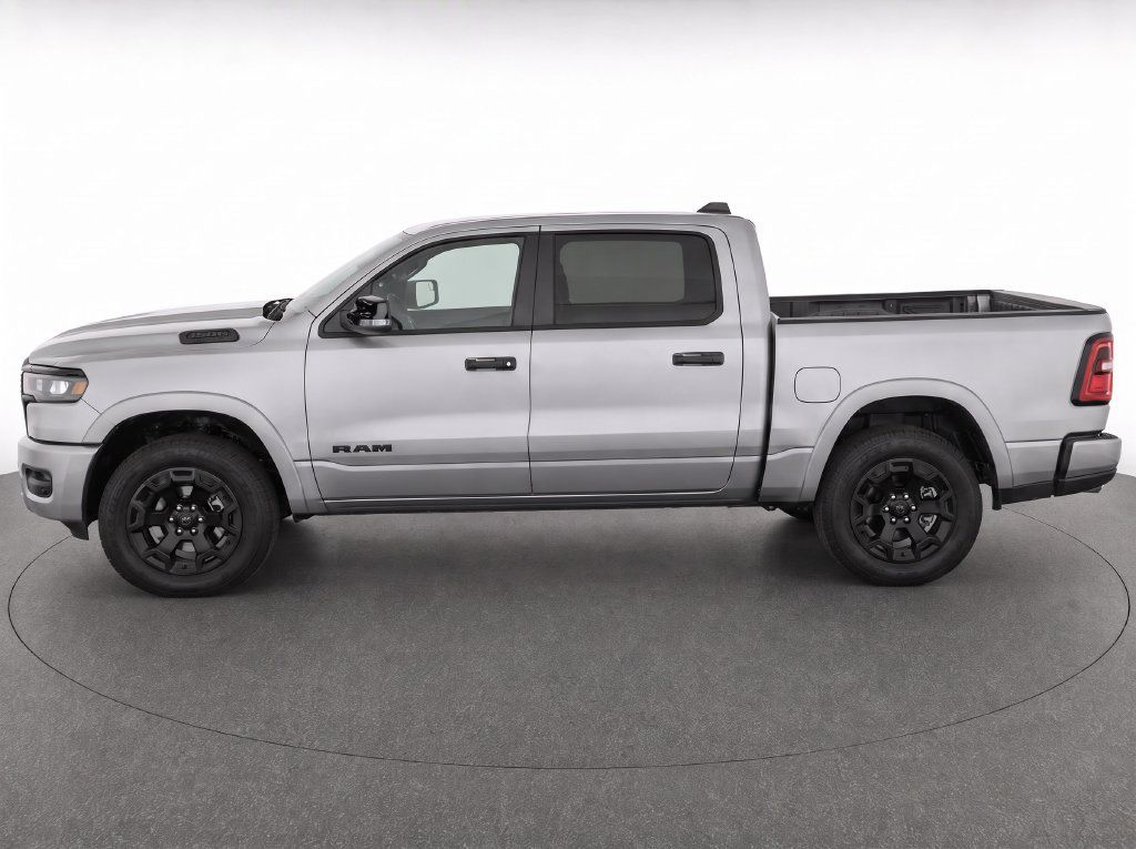 Used 2025 RAM 1500 Big Horn AWD/4WD image 6
