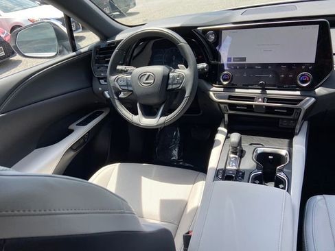 Used 2023 Lexus RX 350 Premium w/ Cold Area Package AWD/4WD image 15