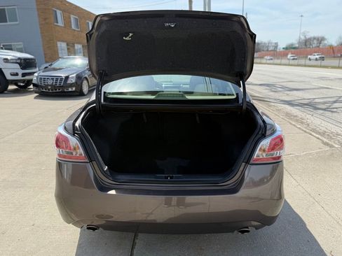 Used 2015 Nissan Altima 2.5 SV image 13