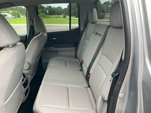 Used 2017 Honda Ridgeline RTL image 19