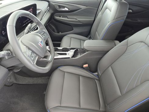 New 2026 Buick Envista Sport Touring w/ Convenience I Package FWD image 8