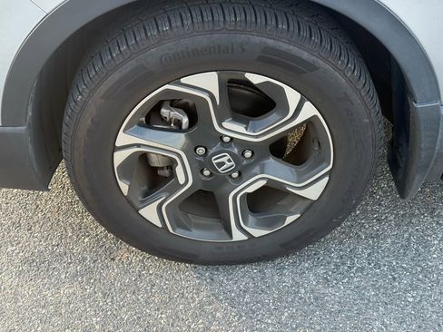 Used 2019 Honda CR-V Touring image 10