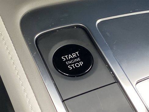 Certified 2026 INFINITI QX60 Luxe w/ Family Package image 30