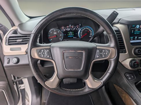 Used 2018 GMC Yukon Denali w/ Open Road Package RWD image 16