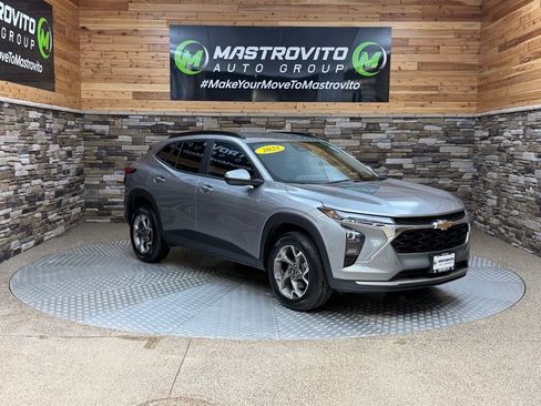 New 2025 Chevrolet Trax LT w/ Driver Confidence Package image 1