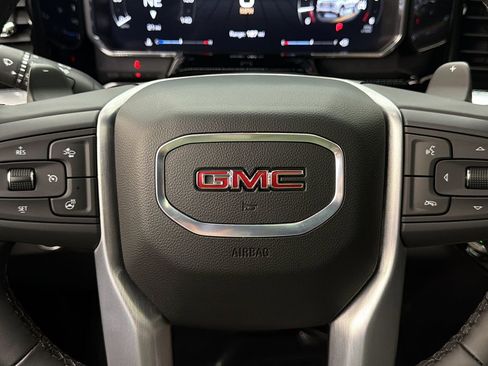 Used 2026 GMC Sierra 1500 SLT w/ SLT Premium Plus Package AWD/4WD image 25