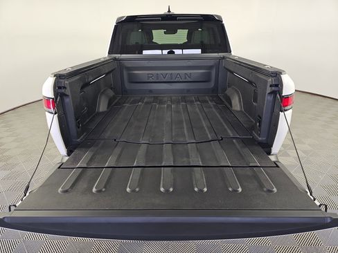 Used 2023 Rivian R1T Adventure image 15
