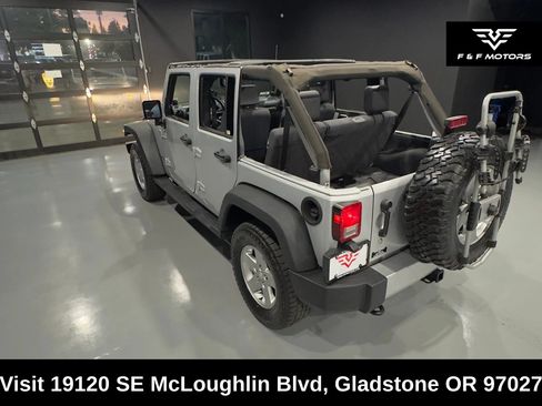 Used 2010 Jeep Wrangler Unlimited Sport AWD/4WD image 12