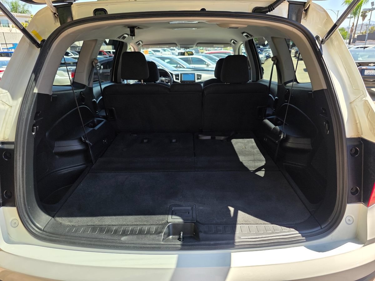 Used 2017 Honda Pilot EX image 19