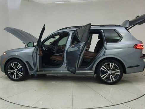 Used 2026 BMW X7 xDrive40i image 81