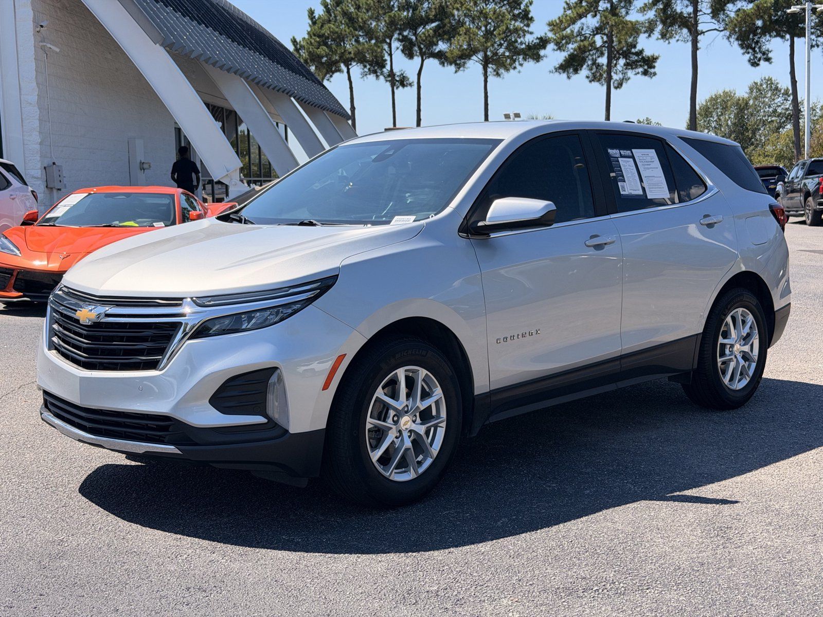 Used 2022 Chevrolet Equinox LT FWD image 7