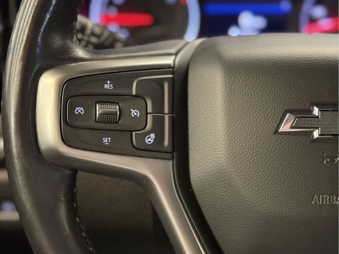 Used 2022 Chevrolet Silverado 1500 LT Trail Boss w/ Convenience Package II AWD/4WD image 13