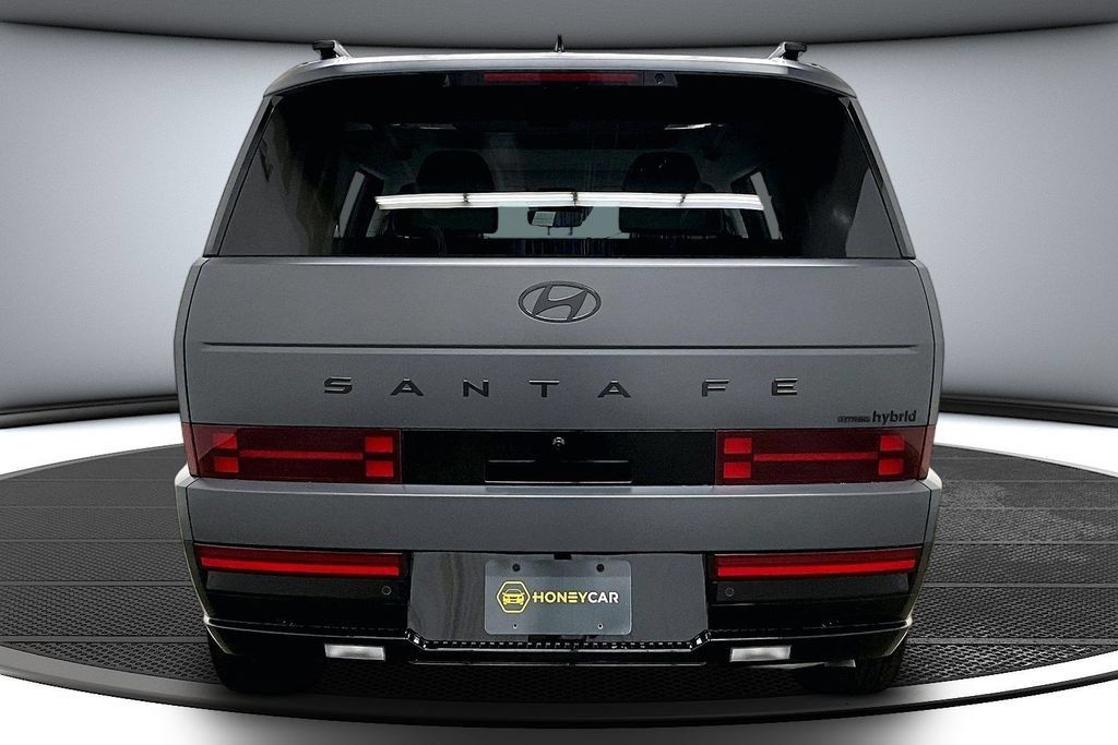 Used 2025 Hyundai Santa Fe Calligraphy AWD/4WD image 5