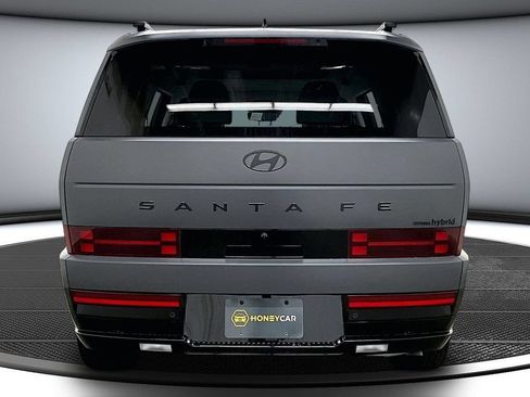 Used 2025 Hyundai Santa Fe Calligraphy AWD/4WD image 5