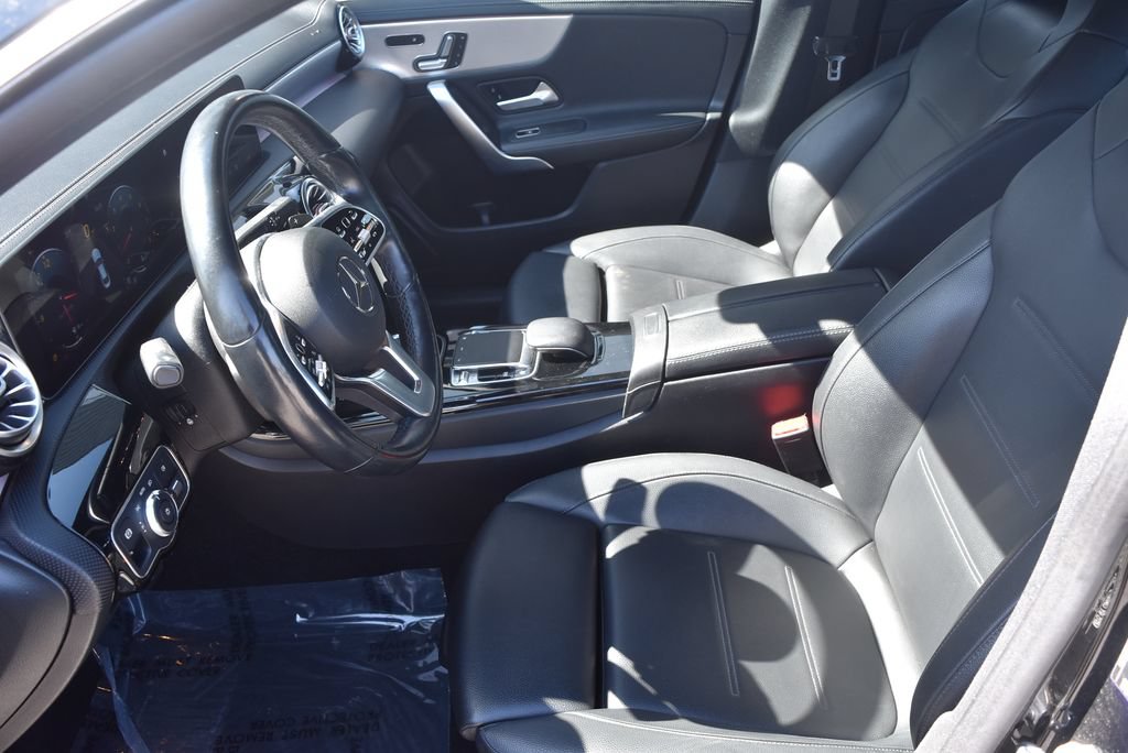 Used 2020 Mercedes-Benz CLA 250 4MATIC image 7