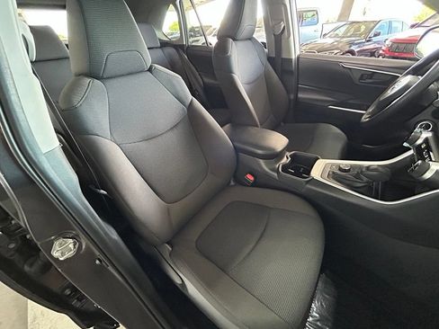 Used 2025 Toyota RAV4 LE AWD/4WD image 44